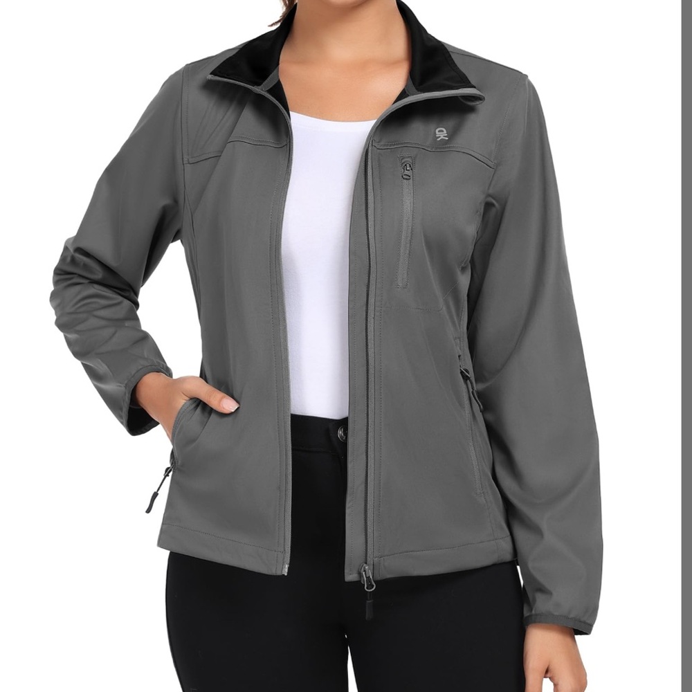 Women's Full Zip Hoodless Softshell Windbreaker Jacket